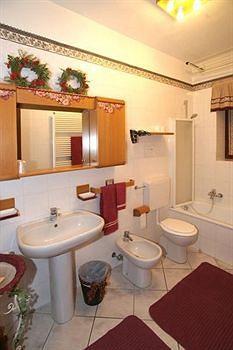 Ai Due Pini B&B Pescantina Exterior foto